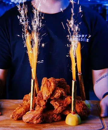 Happy Paradise Fried Chicken Mountain